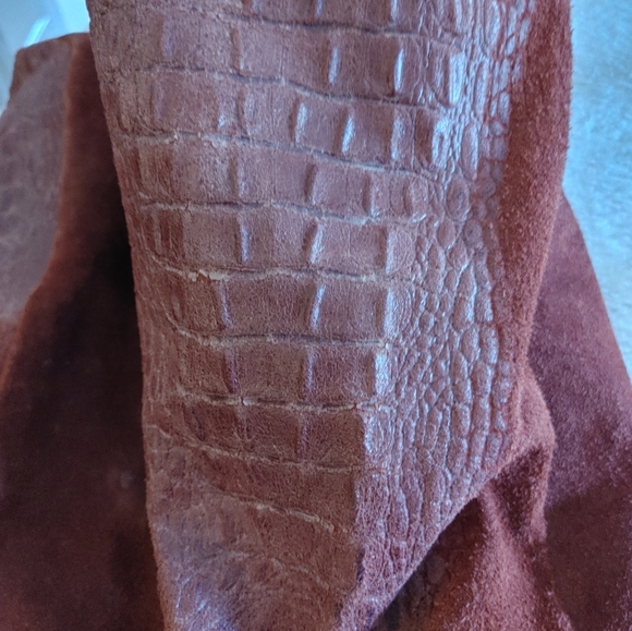 Anna Morellini Dark Red Suede Leather Crocodile Hobo Bag - Picture 13 of 16